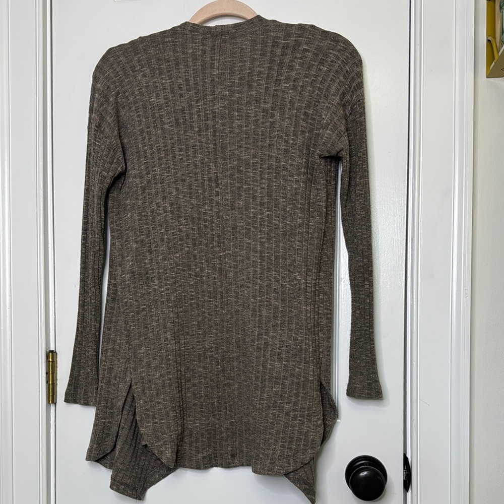 American Eagle Outfitters Brown Textured Knit Cardigan - Picture 6 of 6